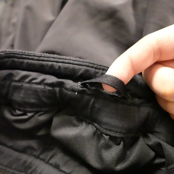 Lululemon Tracker Short women's 4 black - Picture 12 of 12